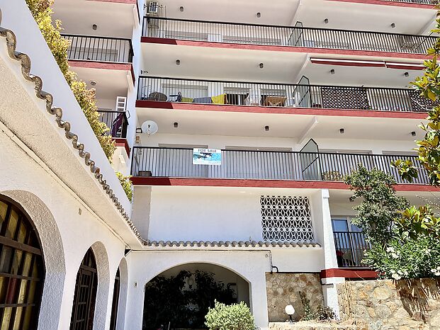 Apartamento con garage cerrado en venta en Tossa de mar