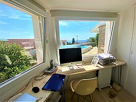 Maison à vendre avec piscine et vue mer