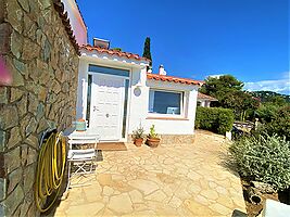 Maison à vendre avec piscine et vue mer