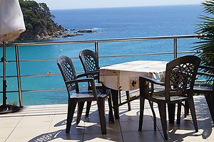 Maison avec 1 chambre à coucher, à louer, vues en direct à la plage, à Cala canyelles-Lloret de mar