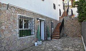 Maison et appartement à vendre avec piscine et vue panoramique