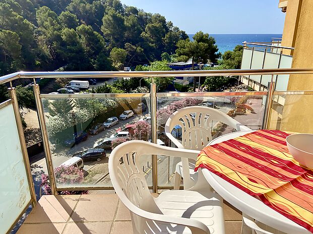 Apartamento en alquiler directo en la playa de Cala Canyelles (Lloret de Mar)