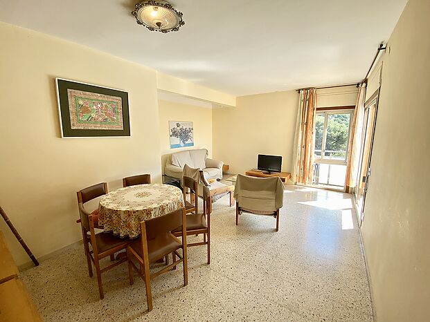 Apartamento en alquiler directo en la playa de Cala Canyelles (Lloret de Mar)