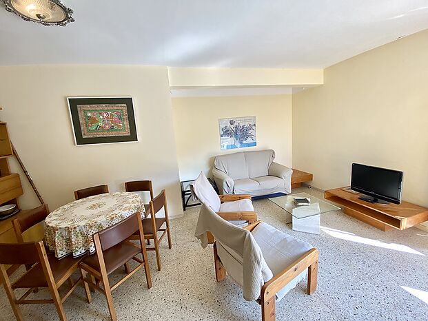 Apartamento en alquiler directo en la playa de Cala Canyelles (Lloret de Mar)