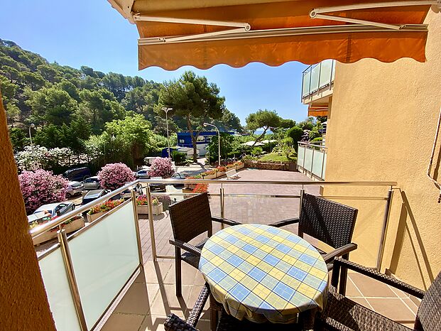 Apartamento en alquiler directo en la playa de Cala Canyelles - Lloret de Mar