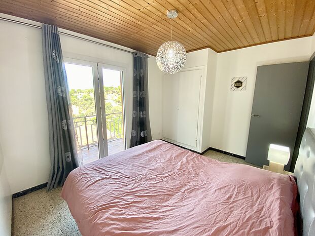 Haus  3 Schlafzimmer in der Nähe des Strandes von Canyelles