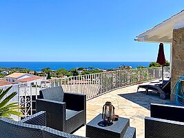 Maison à louer avec belle vue sur la mer (Cala Canyelles)