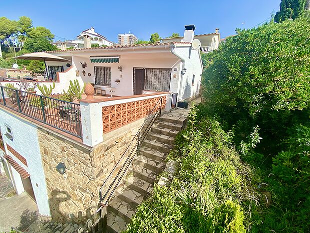 Maison à vendre dans un quartier résidentiel de Tossa de Mar