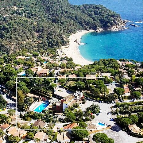 Preciosa Villa con piscina y vistas al mar